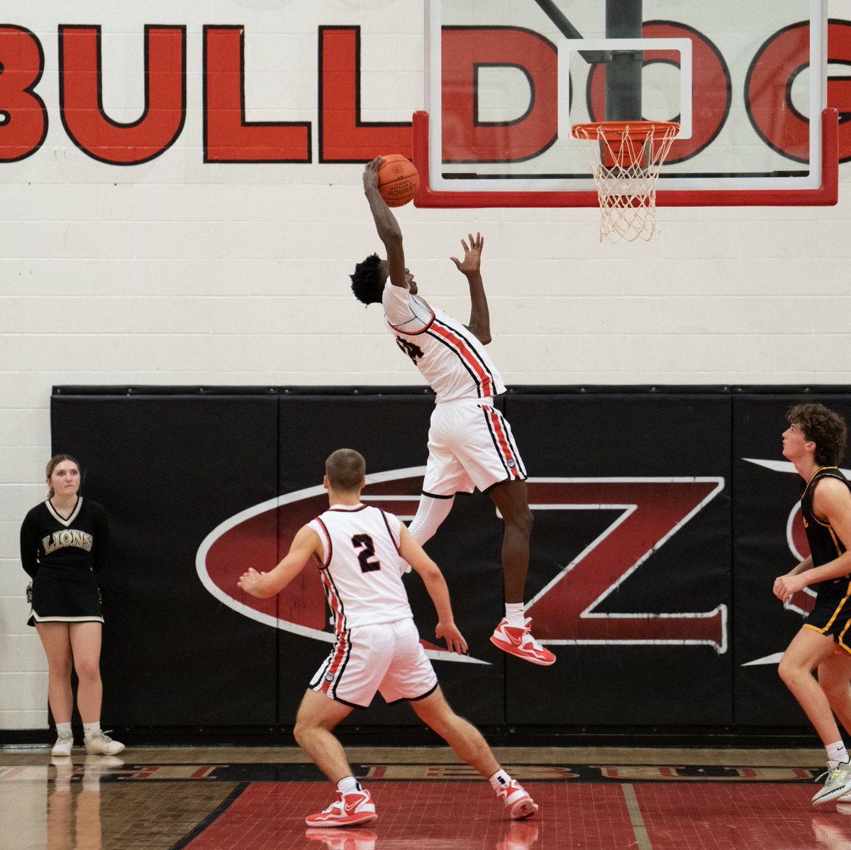 aotto411's tweet photo. @FZSHoops

FZS Varsity BB 1-6-23 vs FZE

Follow link for all game photos and click on the bulldog
👇👇👇
https://t.co/oUlkO7RABi

Be sure to follow ottofocusphotography on IG for future game posts. https://t.co/0yVyYzMeWu