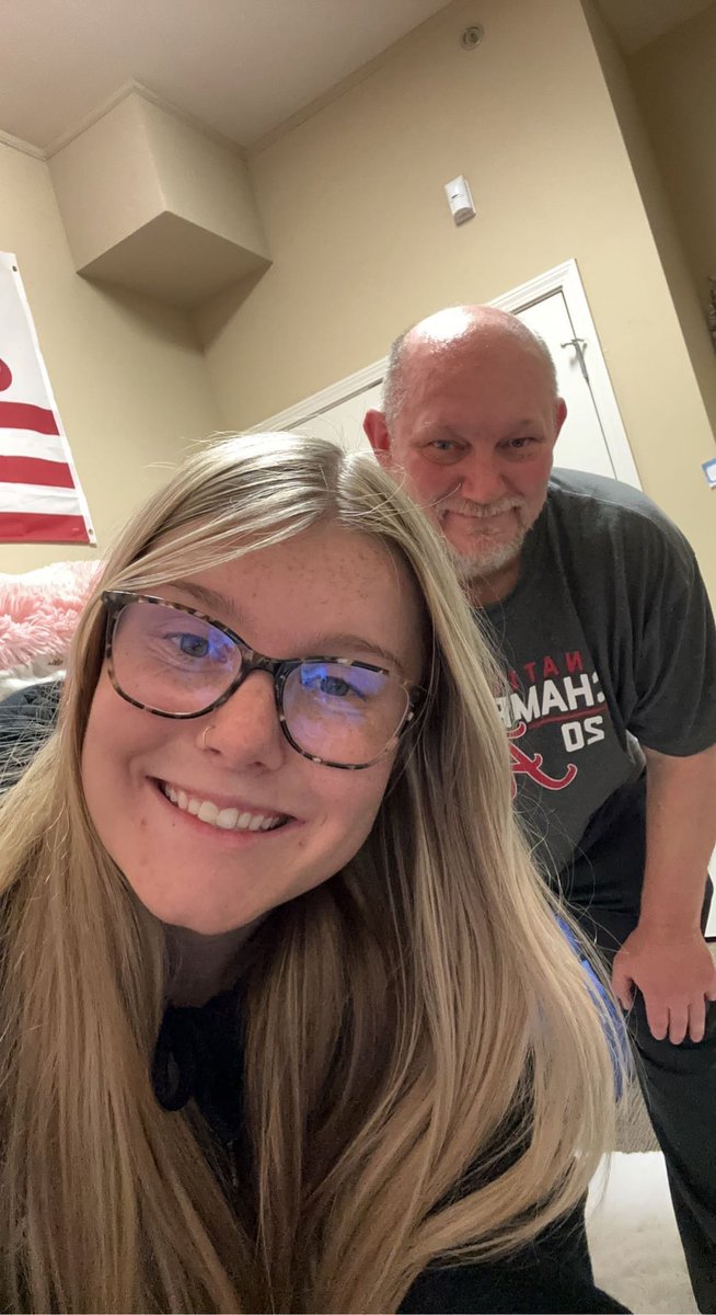 JennScottRDH's tweet photo. Thanks for all the ๐๐ป Katie and Norm made it to Ttown safely #BamaMom #ThetaMom #RollTide https://t.co/GT5OxJ2iJB