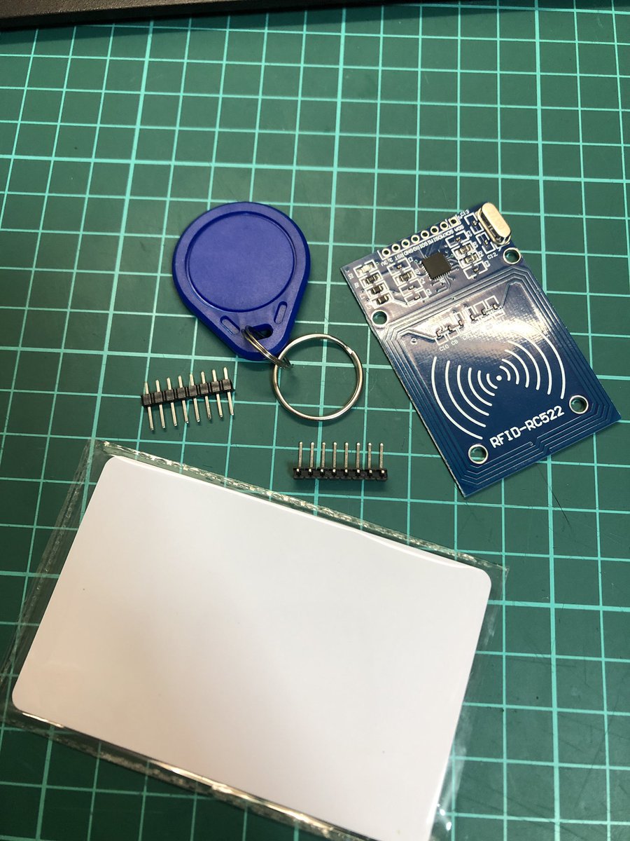NoRITEC's tweet photo. #arduino #esp8266 #nlabo #monozukuri #rfid #要素技術検証
次はコレ　RFID  でやりたい事できるかな？
要素技術検証進ます https://t.co/zcr5hdLoca