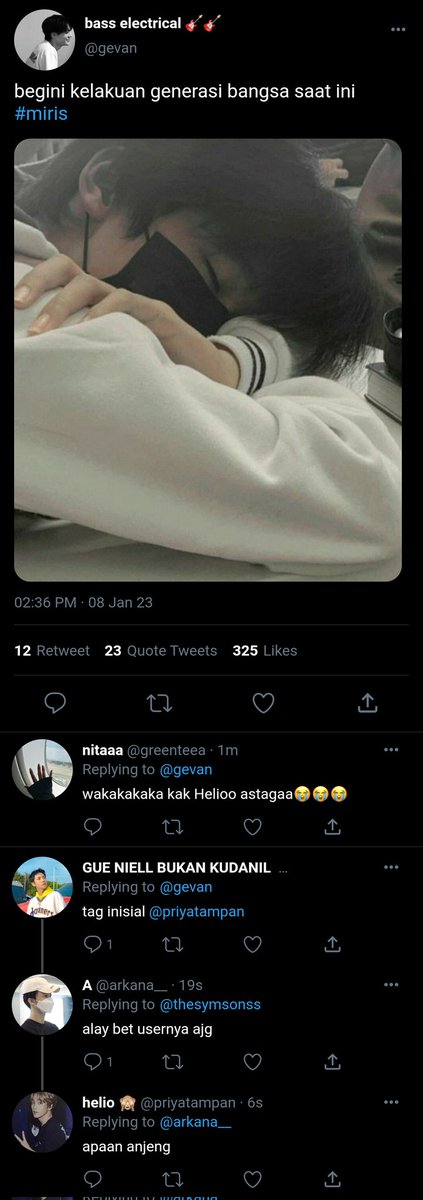 cappucinoscript's tweet photo. 13. Ketika dikelas https://t.co/QToWSiupVs