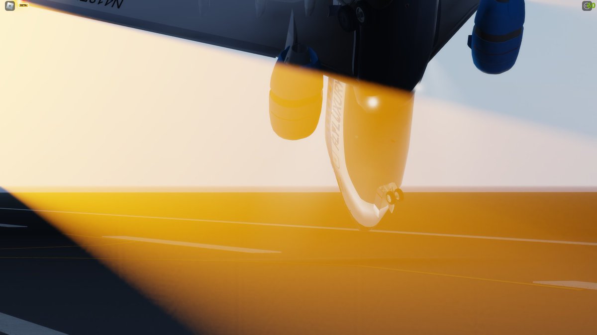 iflyFlyLuxury's tweet photo. FL767

First flight of 2023! And probably the last of the 737-600, now we need a replacement-

#RoAviation #Roblox https://t.co/neFxnpbHGf