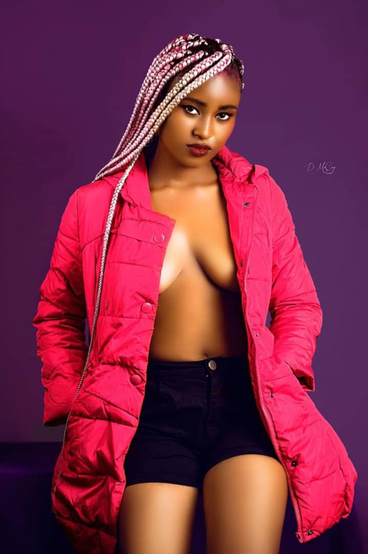 CitibulwarkM's tweet photo. Tiwatope Ayodele | Fashion, Commercial, Bikini &amp; Glamour Model

👇👇👇
https://t.co/bDxDQoKzAp https://t.co/yu7R3H2584