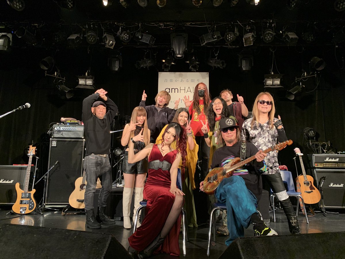 AtfFriends's tweet photo. MindbloW Rock Fes.vol.8

　年明け一発目の音塊いかがでしたでしょうか⁉️

　会場にお越しいただきました皆様誠に有難うございましたm(_ _)m

　次回は2月に東京六本木で… https://t.co/dDdWyGnNNf