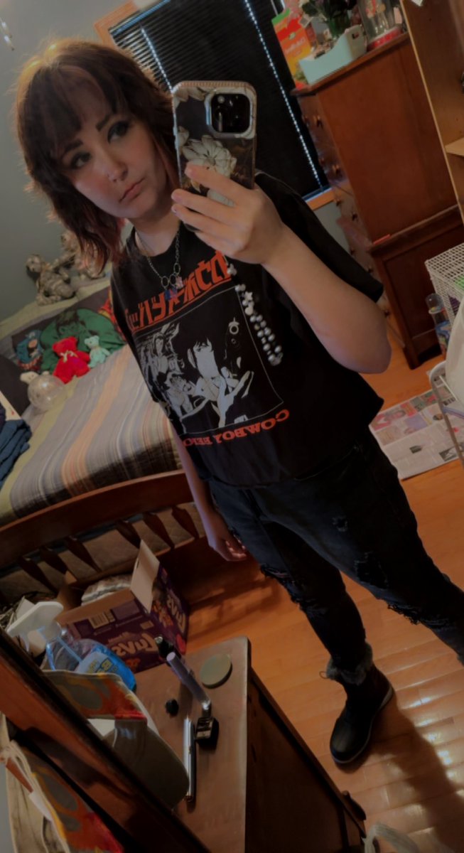 ShockinglyDumbb's tweet photo. //some selfies I took today. Felt kinda idk hawt today lmao https://t.co/FuYFqcEXZR