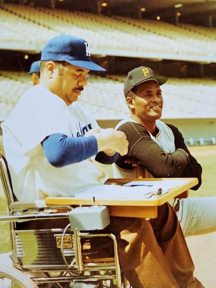 EmulateClemente21 (@emulateclemente) on Twitter photo Saw this wonderful photo posted on Facebook and had to share! Campy & Clemente: two great players, two great men, two members of the <a href="/baseballhall/">National Baseball Hall of Fame and Museum โพ</a>.
#Retire21 ๐ต๐ท Saw this wonderful photo posted on Facebook and had to share! Campy & Clemente: two great players, two great men, two members of the <a href="/baseballhall/">National Baseball Hall of Fame and Museum โพ</a>.
#Retire21 ๐ต๐ท