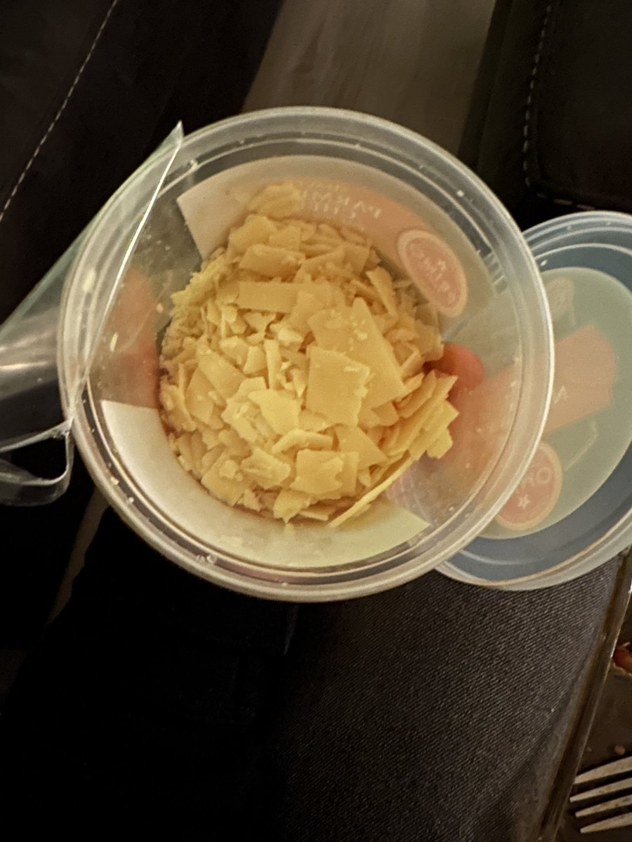 Fish flakes (not clickbait totally not flakey cheese)