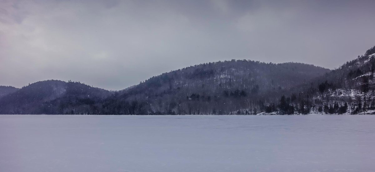 StephenLemieu15's tweet photo. #Adirondack @GarnetHillLodge, 12/27/22, North River NY via #wilderness #trail to thirteenth #Lake. @adirondacknet @PureADK @adklifemag @adkexplorer  @AdkEnterprise  @ADKattractions #adirondacks  #Adirondacks @I_LOVE_NY  @adirondack  #upstateny #adirondack  #skiing #xcski #WINTER https://t.co/LiMGMeMmCF