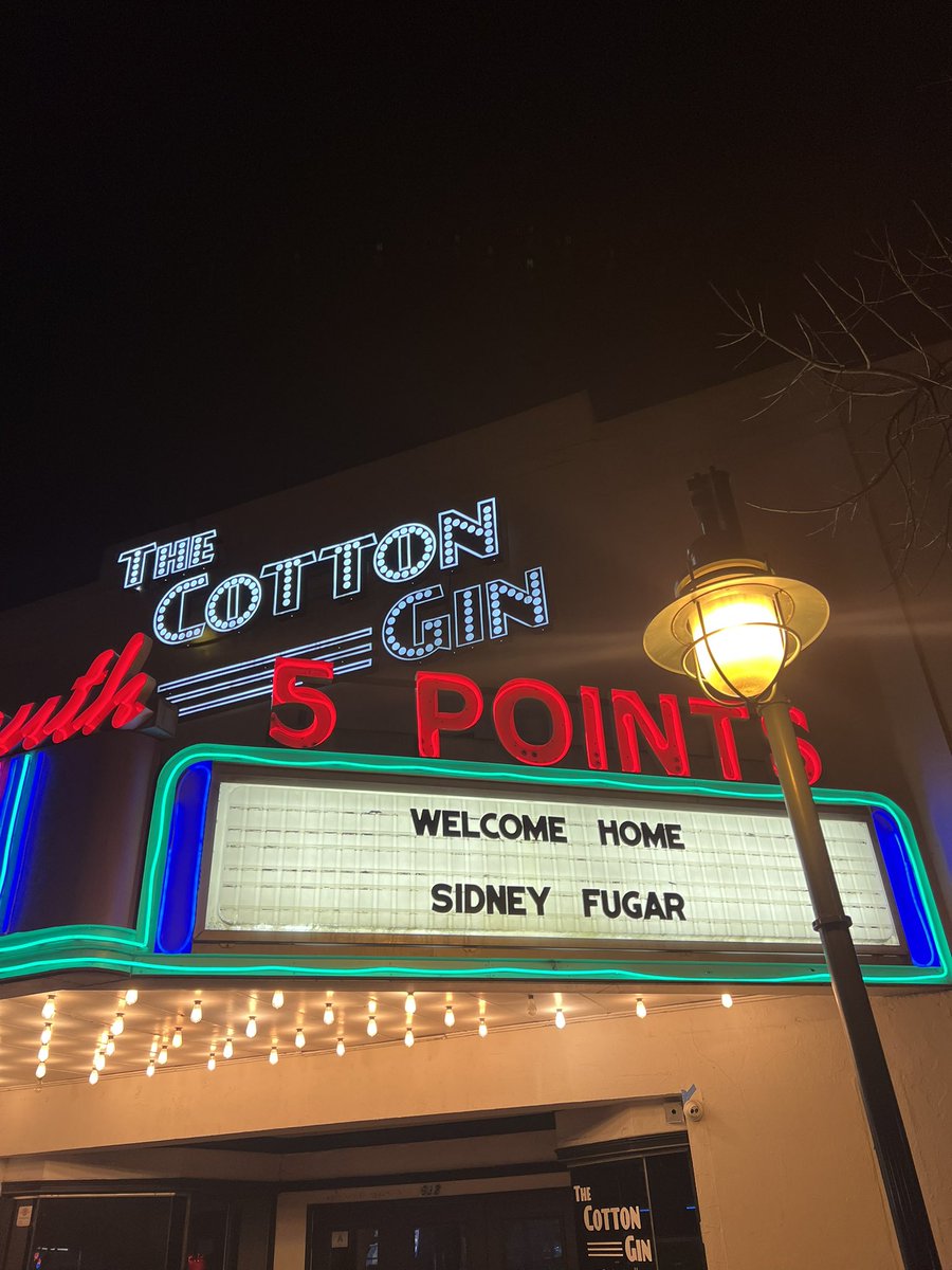 TDs5Points's tweet image. #WelcomeHome @sidafool