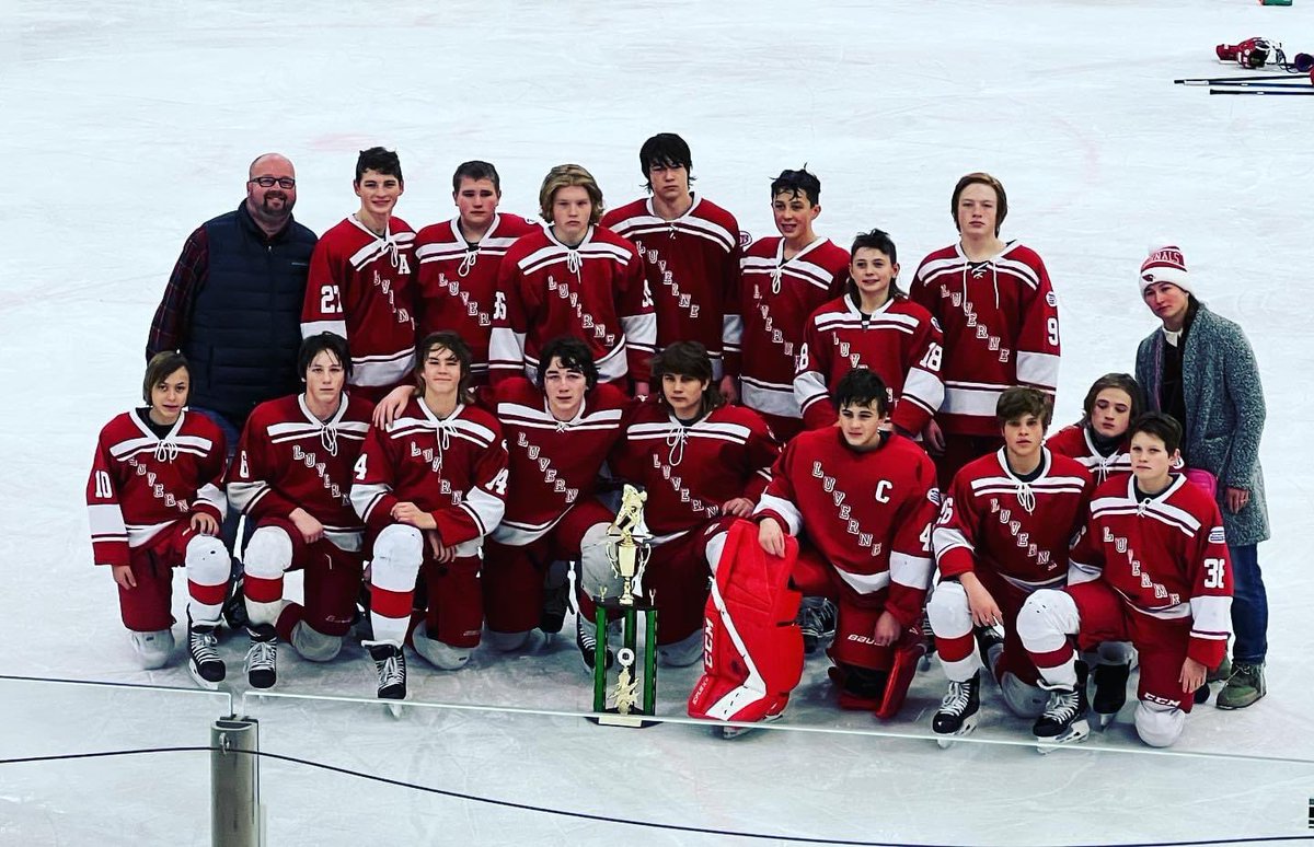 Congratulations Bantam A for taking 2nd place in the Super Rink Spectacular Tournament #RollCardsRoll