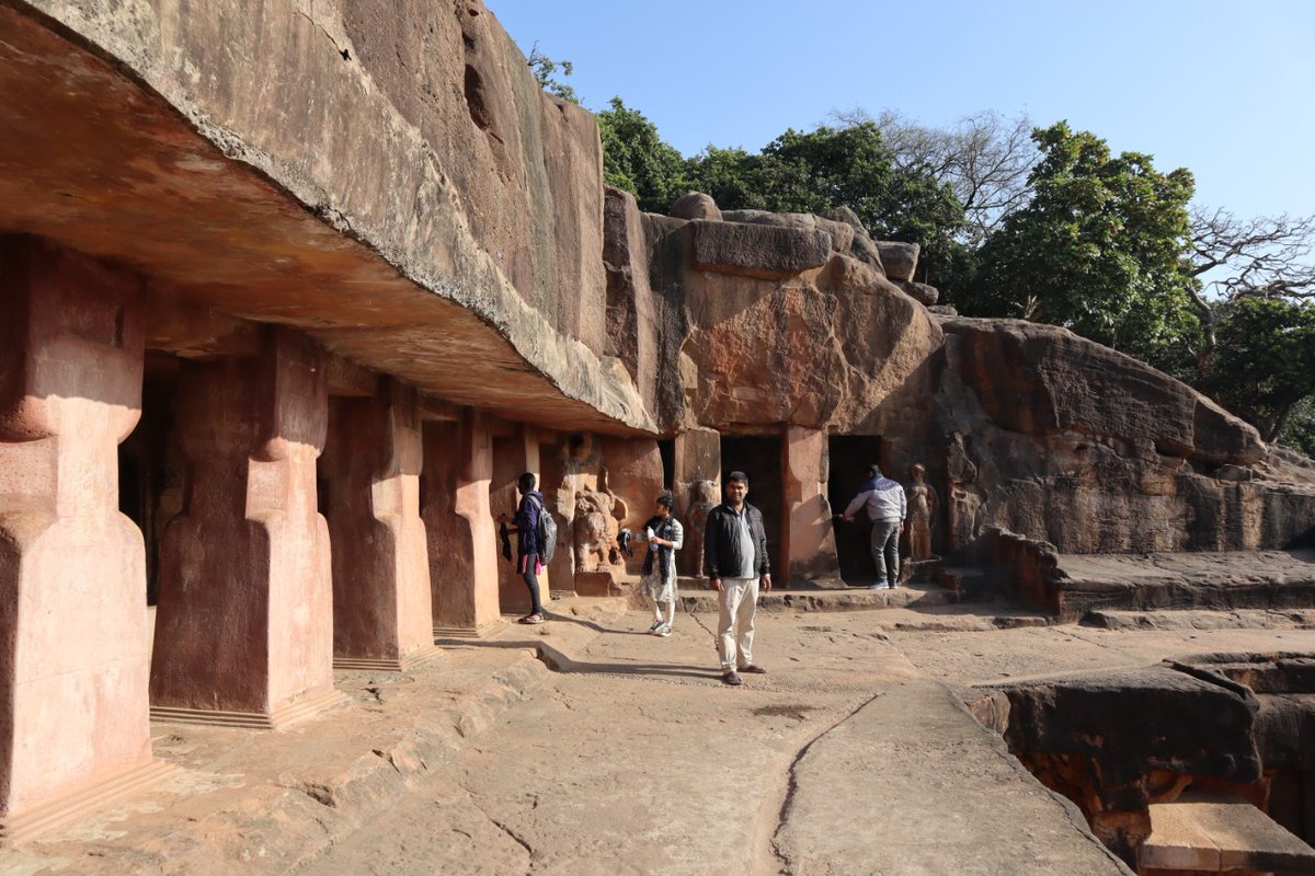 biswanath_v's tweet photo. ଐତିହ୍ୟ କେବଳ ଏକ ସାମାନ୍ୟ ସ୍ମୃତିପୀଠ ନୁହଁ, ଏହା ଆମ ସଭ୍ୟତା ର ବୟସ ର ପ୍ରମାଣ, ଆମ ଜୀବନ ଶୈଳୀ ର ପରିଚୟ ଏବଂ ଆମ ଗୌରବ ର ଗାଥା । https://t.co/0a63HFMwIU