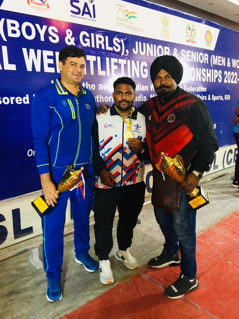 iqbalsinghBhat9's tweet photo. #IWLF Nationals weightlifting Championships🏆 held at #Nagercoil TamilNadu dated 28 Dec22 to 08 Jan 2023.🏆#Servicesteam #Overall team Champion# with 3 Gold-🥇 
6 Silver-🥈 #medals Outstanding performance &amp; Great team Work#JAIHIND#🇮🇳🏋️🇮🇳🏆 https://t.co/38hDQhTTtt