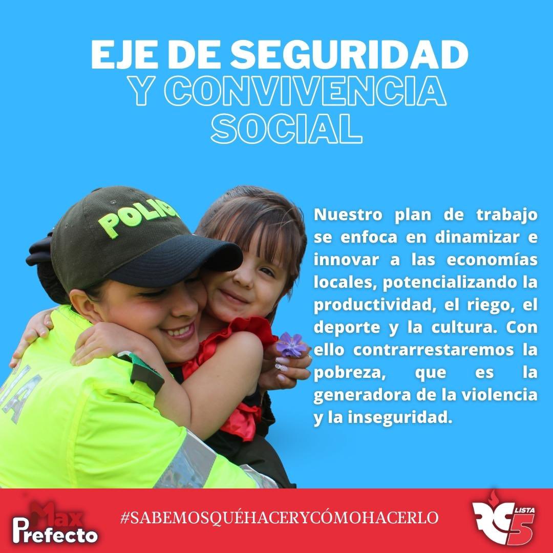 MaxIniguez's tweet photo. Contestamos la primera pregunta con seguridad, sabemos la situación actual de la Provincia de Loja y estamos dispuestos a cambiarla💪🏼👮🚨

❤️💙❤️💙❤️ 

#EcuadorDebate2023 
#MaxPrefecto https://t.co/U53J5bdTKh