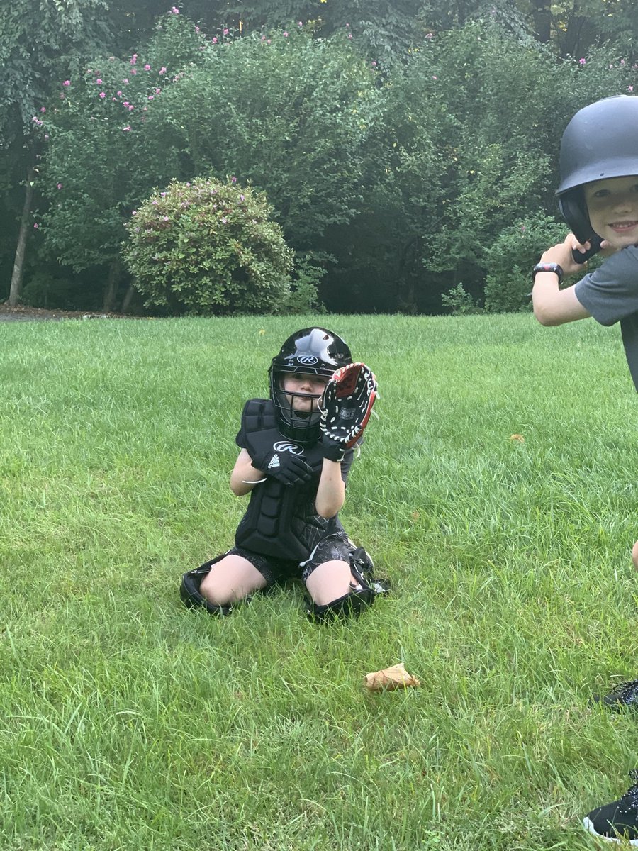 JSantos10's tweet photo. @baseballifer11 This guy… he’s 4 and batted 1.000 in T-ball last year. No passed balls and not a single kid tried to steal against him. https://t.co/Ai90Zg8VRW