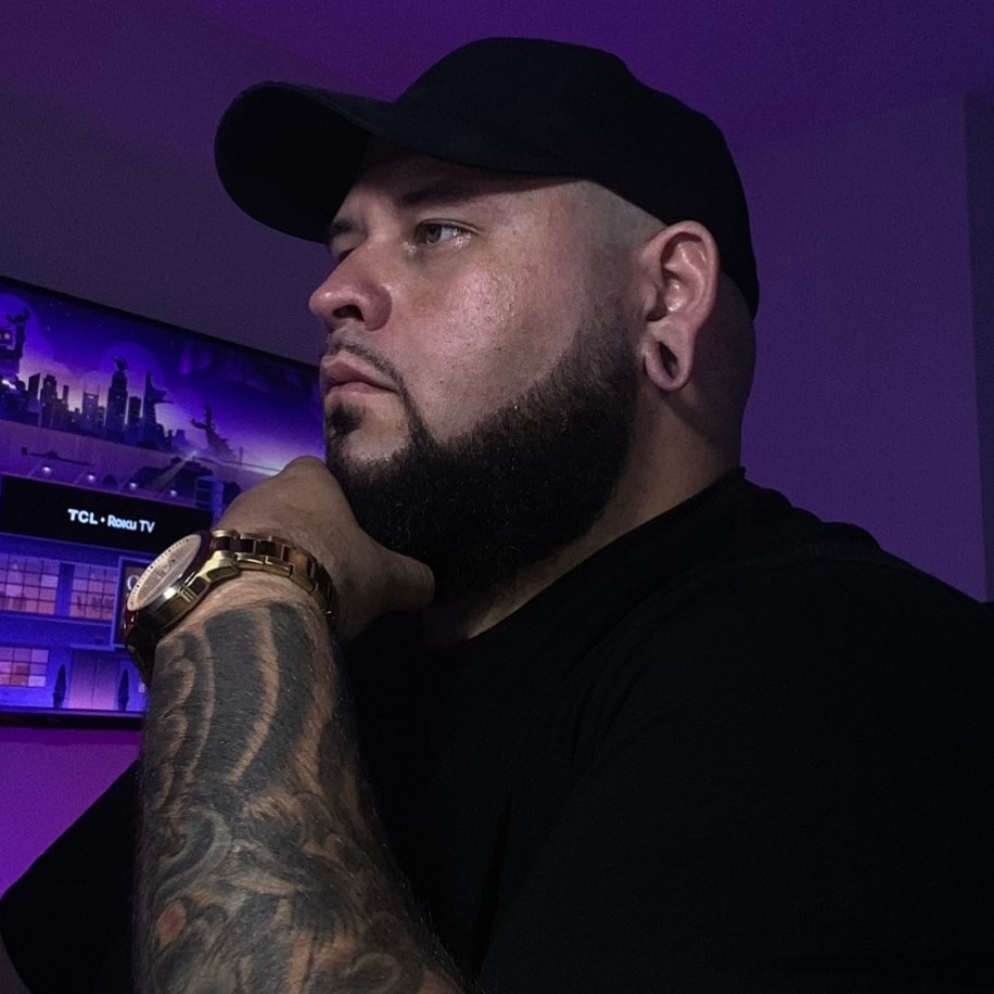 We have a new Team Wipe Recruit! Welcome..

ScumbagxSal - twitch.tv/scumbagxsal

He's 🔴LIVE now! Show our boy some love, baby!
