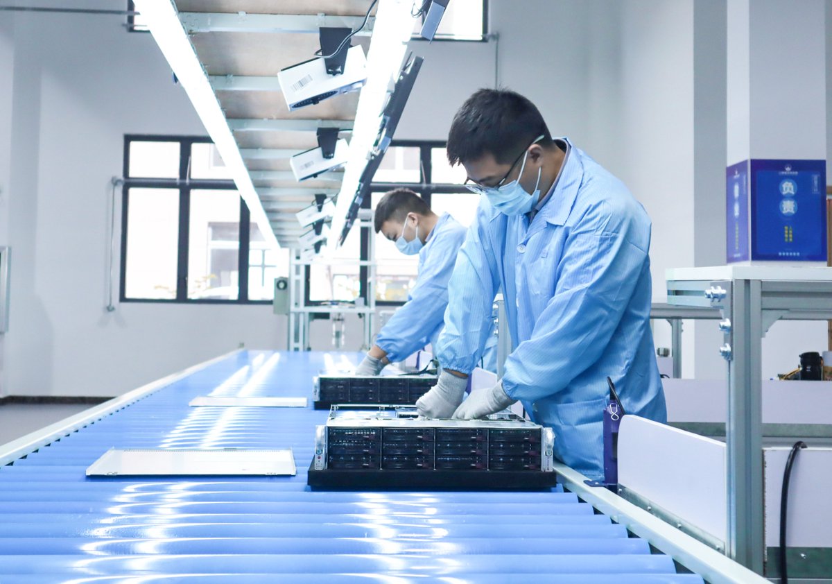 sxxfuture's tweet image. IDC predicts that China's software definition market will grow at a compound annual growth rate (CAGR) of 11.7% in the next five years🚀, approaching 4.09 billion dollars in 2026. #Distributedstorage has become an important force in the storage market💪🏻.
#IPFS
#Filecoin
#Web3