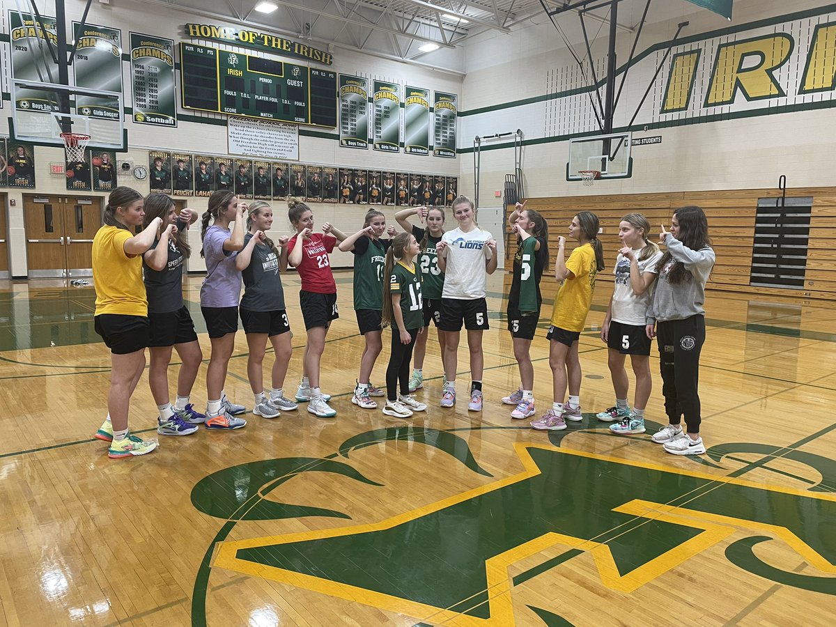 So……our beloved Kierstin Kriewaldt wore this to practice?!?!  Fun fact, her Dad played for the Lions, but it was still a bit controversial 😂💚🏀☘️ 🏈 #allingoodfun #GPG