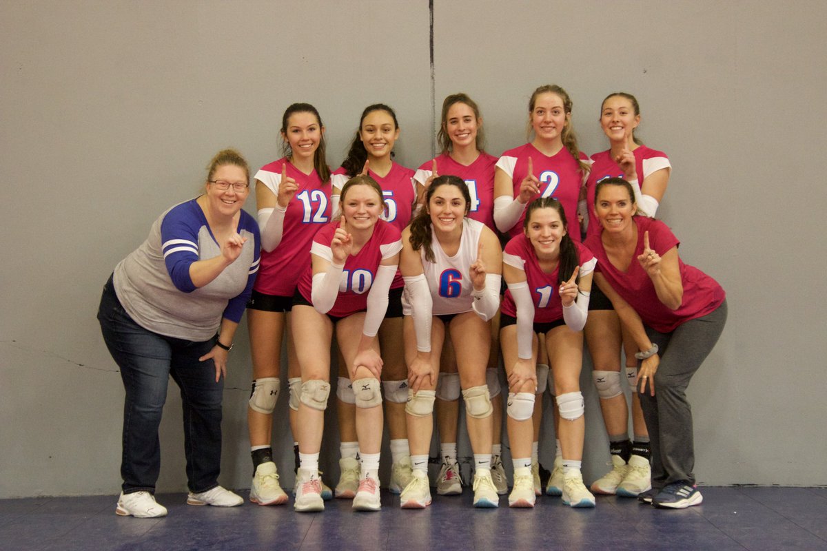 Congrats to WEST VBC for their 1st Place finish in today’s Power!  @PWHSVolleyball