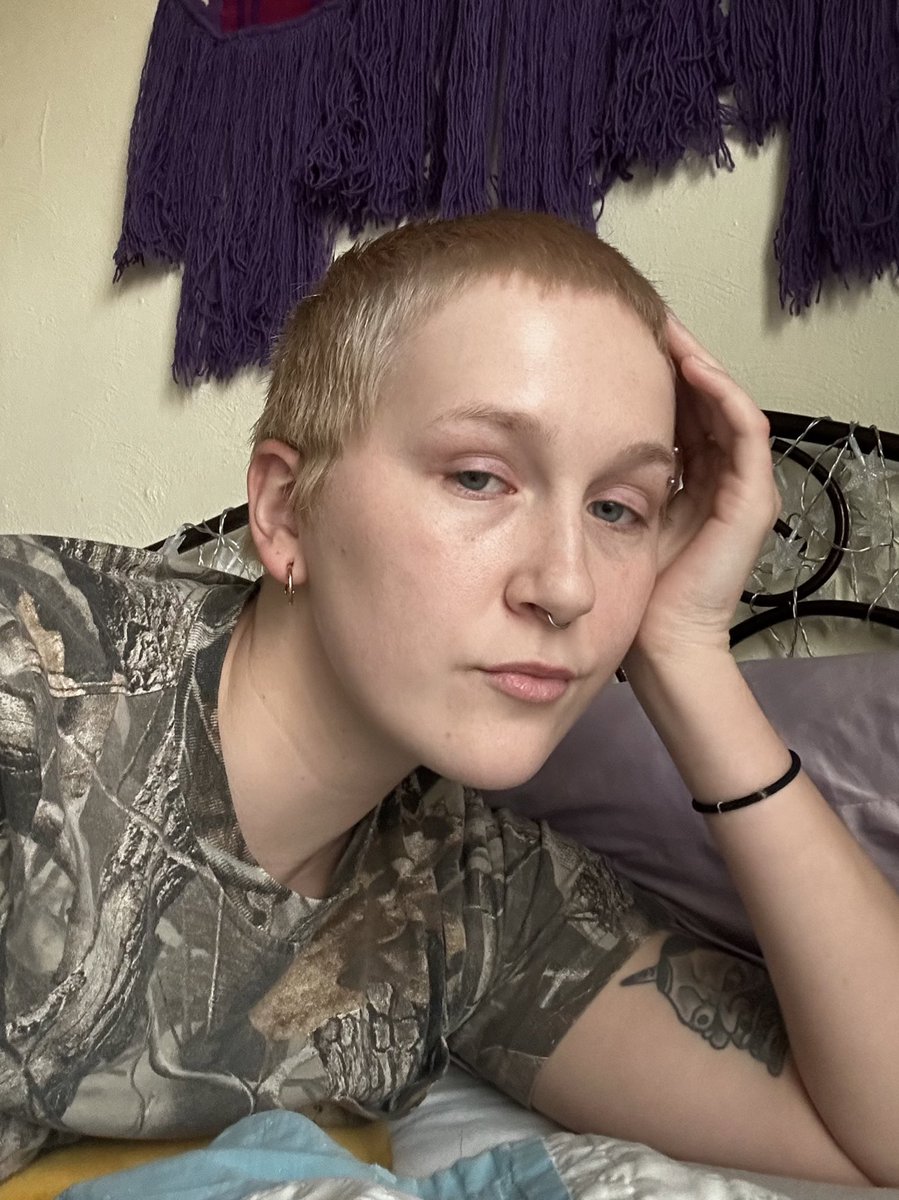 tetospank's tweet image. hi I hate this app now but this is what I look like as of late ty and goodnight