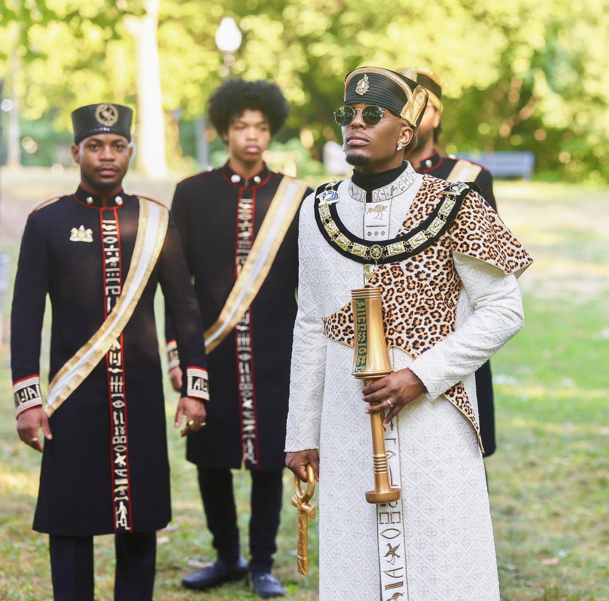 Harnunofficial's tweet photo. Retrospection of the rich culture we come from, and the history we carry forward. #Sabaa #Harun https://t.co/aHGjw6RqBq