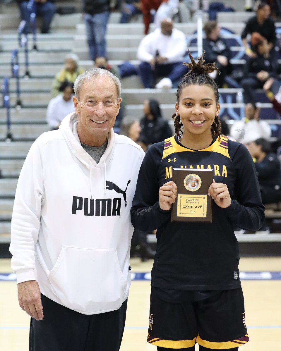 TeamTakeoverGBB's tweet photo. Big time congrats to these two elite level guards...each led their team to a victory at the @BlueStar_HSI while also earning MVP honors #TheyDifferent 🔥🔥🔥 @kynwalker_24 @maddy1mcdaniel https://t.co/MMD7AOpNmx