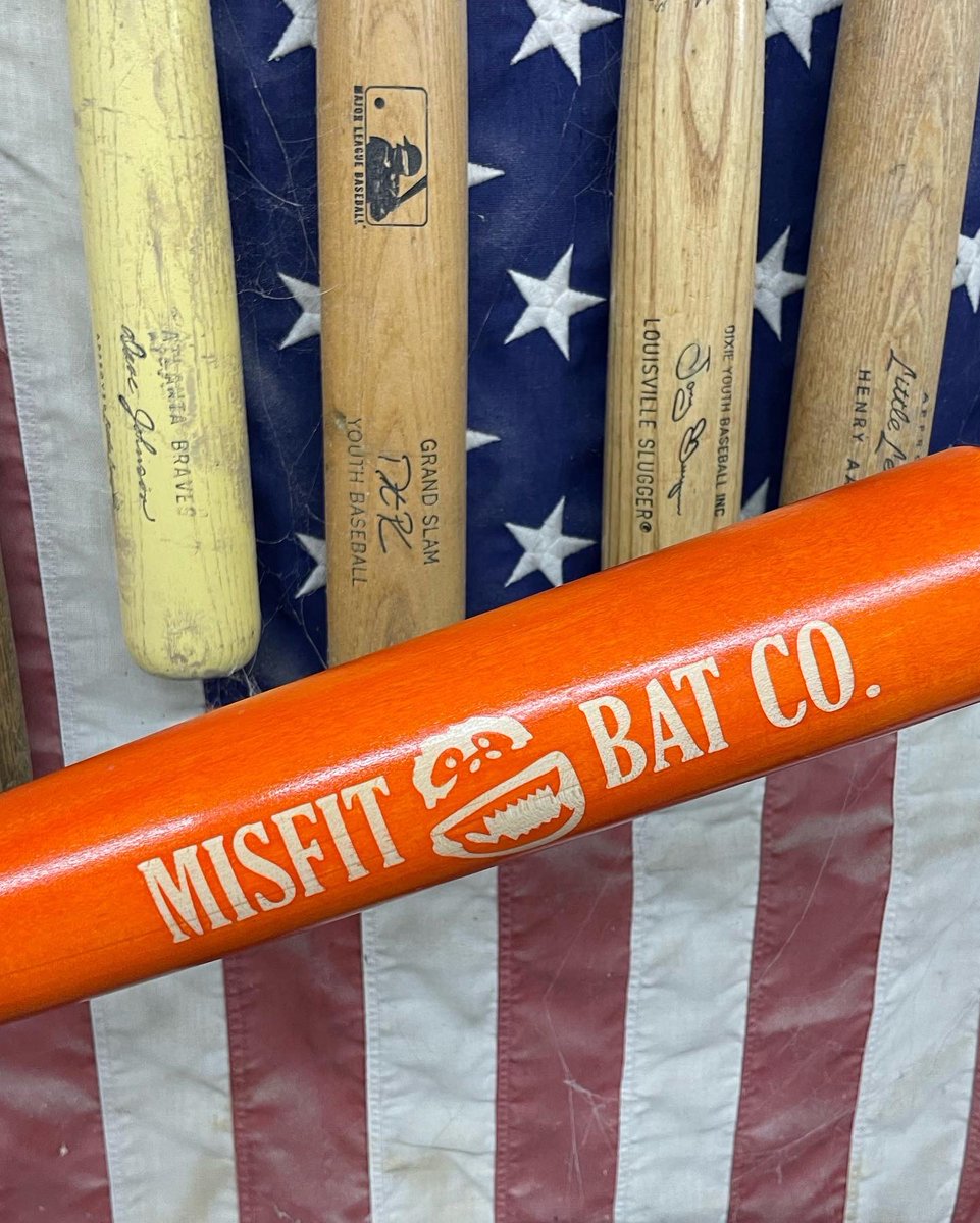 MisfitBatCo's tweet photo. Thanks for TK Wood and Hoover Bucs Baseball for connecting with me to place this order of personal bats and coaching Fungos. https://t.co/vAnQWjHlEO