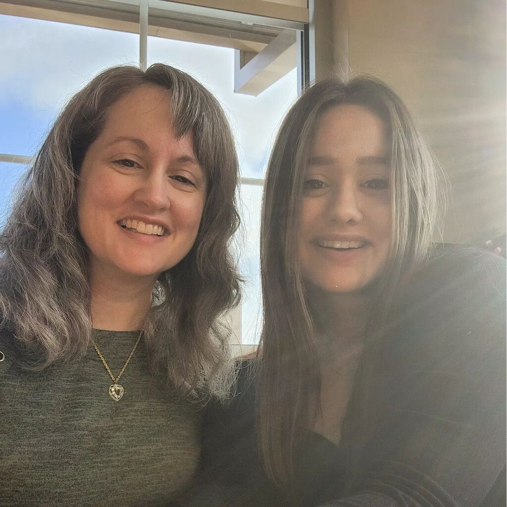 Glad our oldest daughter got to spend Christmas break with us. Proud of her for making the President's list for good grades. Praying for her as she tackles her second semester. Missing her and wishing we would have gotten more pictures together - this on… instagr.am/p/CnLUIvBplJU/