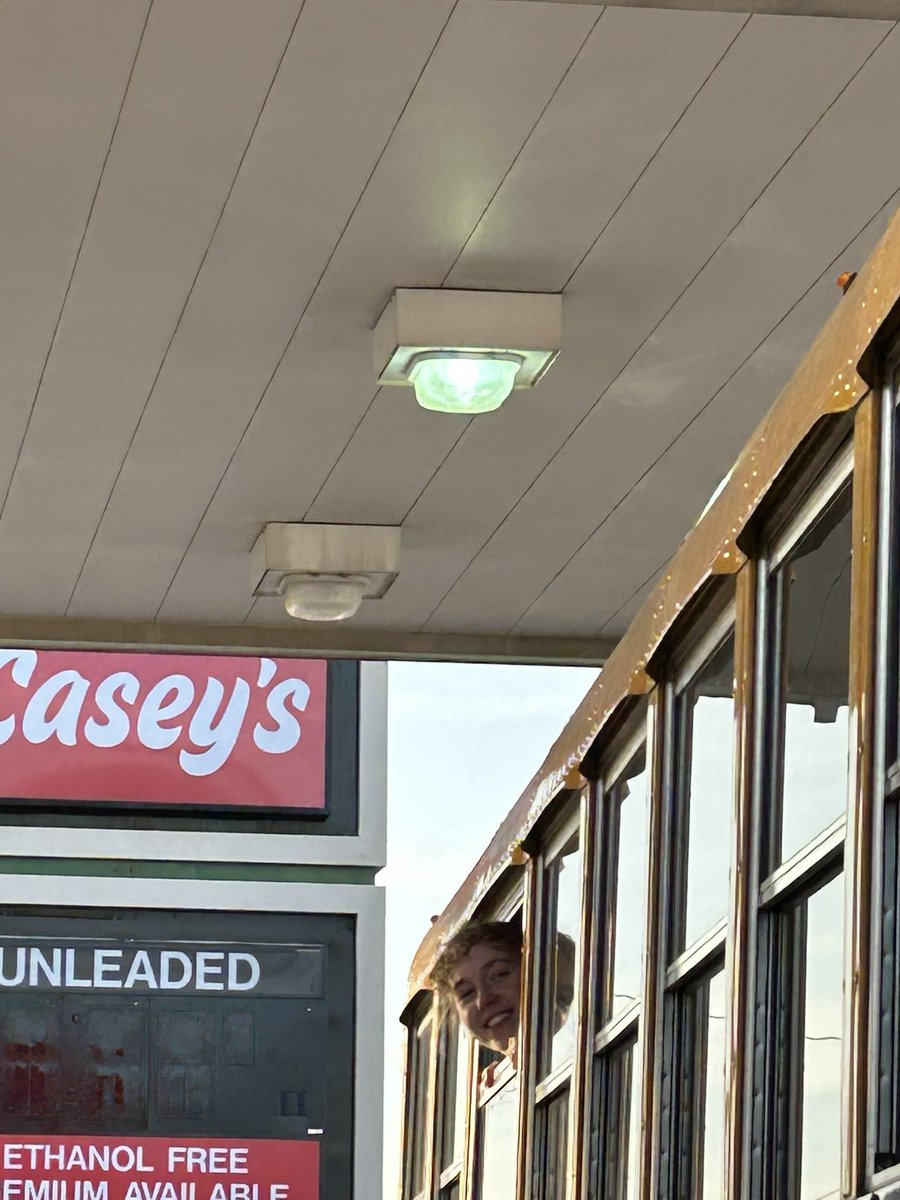 Soaking in all the lasts that I get to do with my best friends🥰