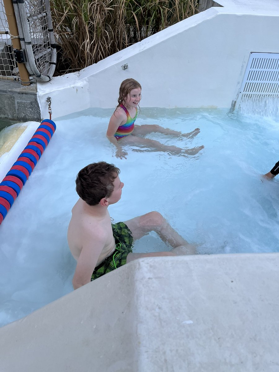 cheets1981's tweet image. The link for the Centre Parcs advert Elliot and Eliza were back ups and supporting artists for. They didn’t make it in shot but had a great time filming and gained lots of experience. Thank you as always to @KortManagement