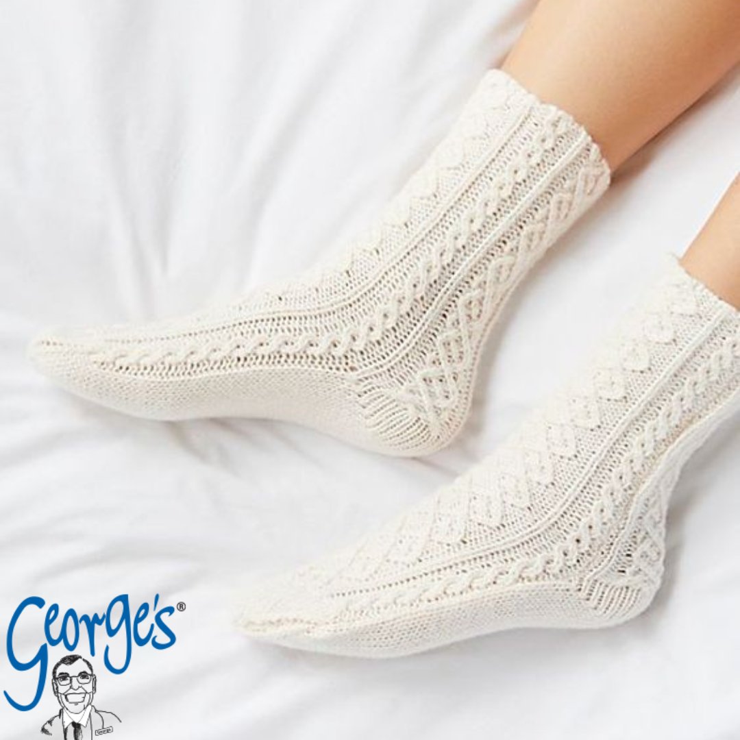 Georges_Cream's tweet photo. Heels are such a problem area for so many people and just because it's twitter and cosy boots doesn’t mean they should be neglected 👣
Treat your heels right - generously apply @georgescream before bed and pull on your cosy, fluffy socks. https://t.co/0JJxygnVWw #dryskinrelief https://t.co/QI5dXaL3GA