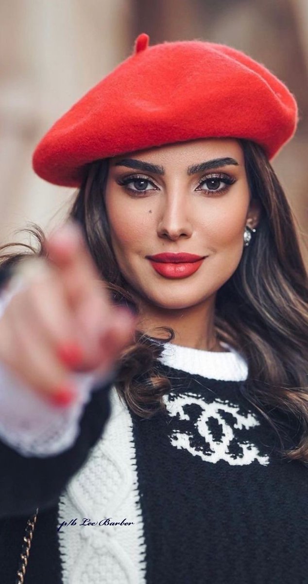 Өглөөний мэнд😉 
Хүсэл, зорилго, мөрөөдөлрүү мин хөтөлсөн энэ оны ажлын эхний өдөр