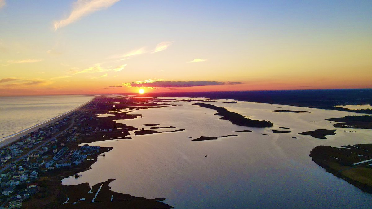 #Sunset #NorthTopsailIsland #DronePic 1/1/23 #HappyNewYear