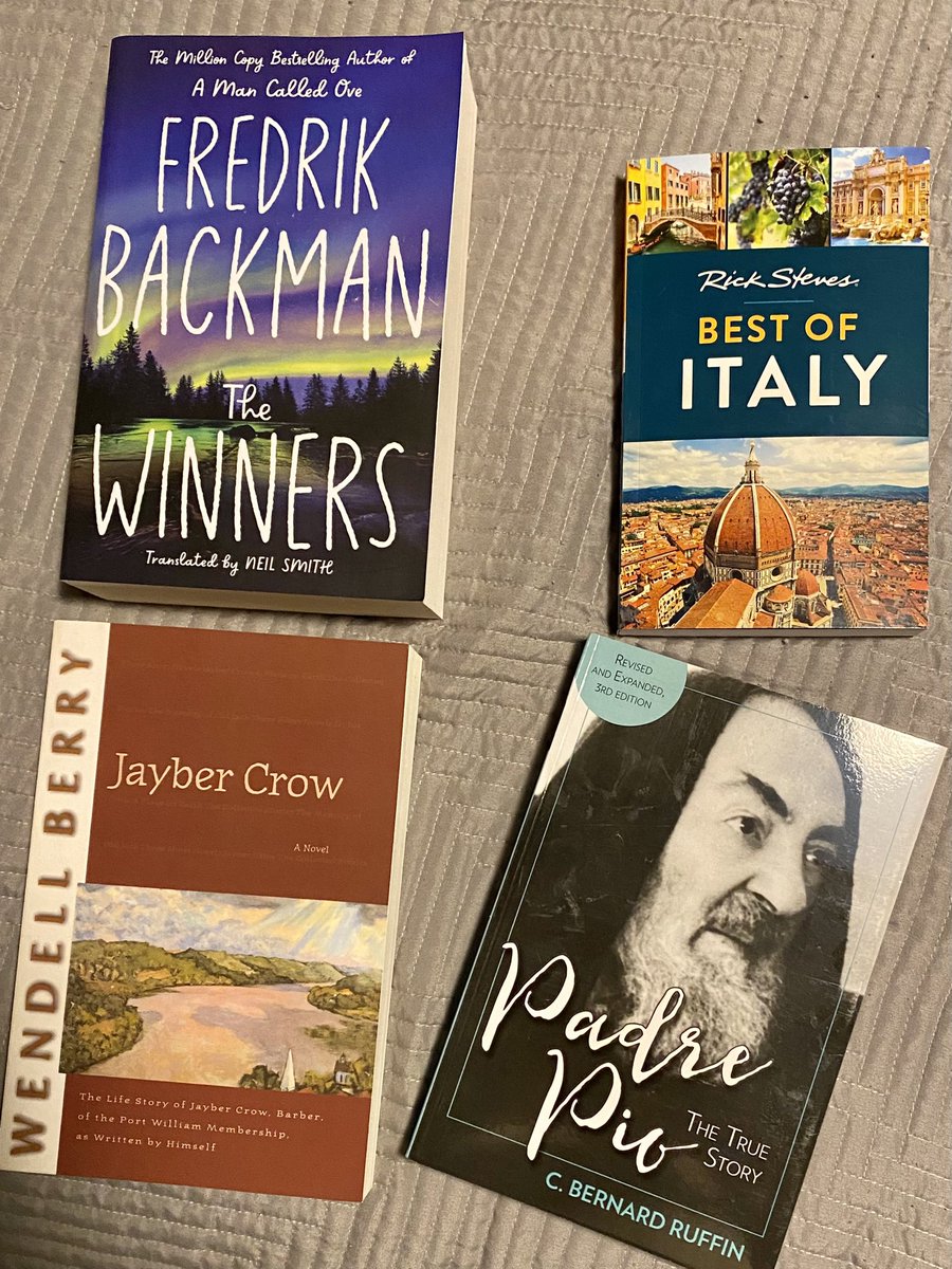 CMoneyKS's tweet photo. My book haul this Christmas. #Books #Reading #WendellBerry #PadrePio #FredrikBackman #JayberCrow #CBernardRuffin #Beartown https://t.co/8rV3gb55Ef
