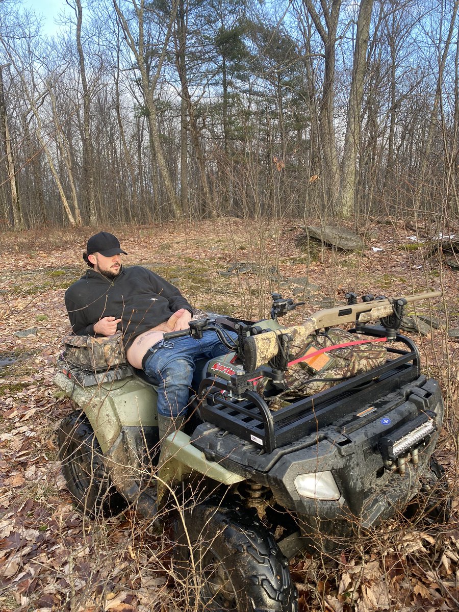 😈🔞 tweet media