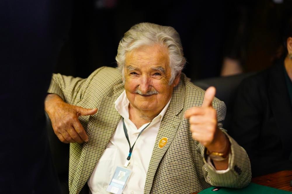 MidiaNINJA's tweet photo. O ex-presidente do Uruguai, Pepe Mujica, está presente na cerimônia de posse de Lula presidente do Brasil.

Foto: Pablo Valadares/Câmara dos Deputados

#PosseLula https://t.co/NEu8FoxgMu