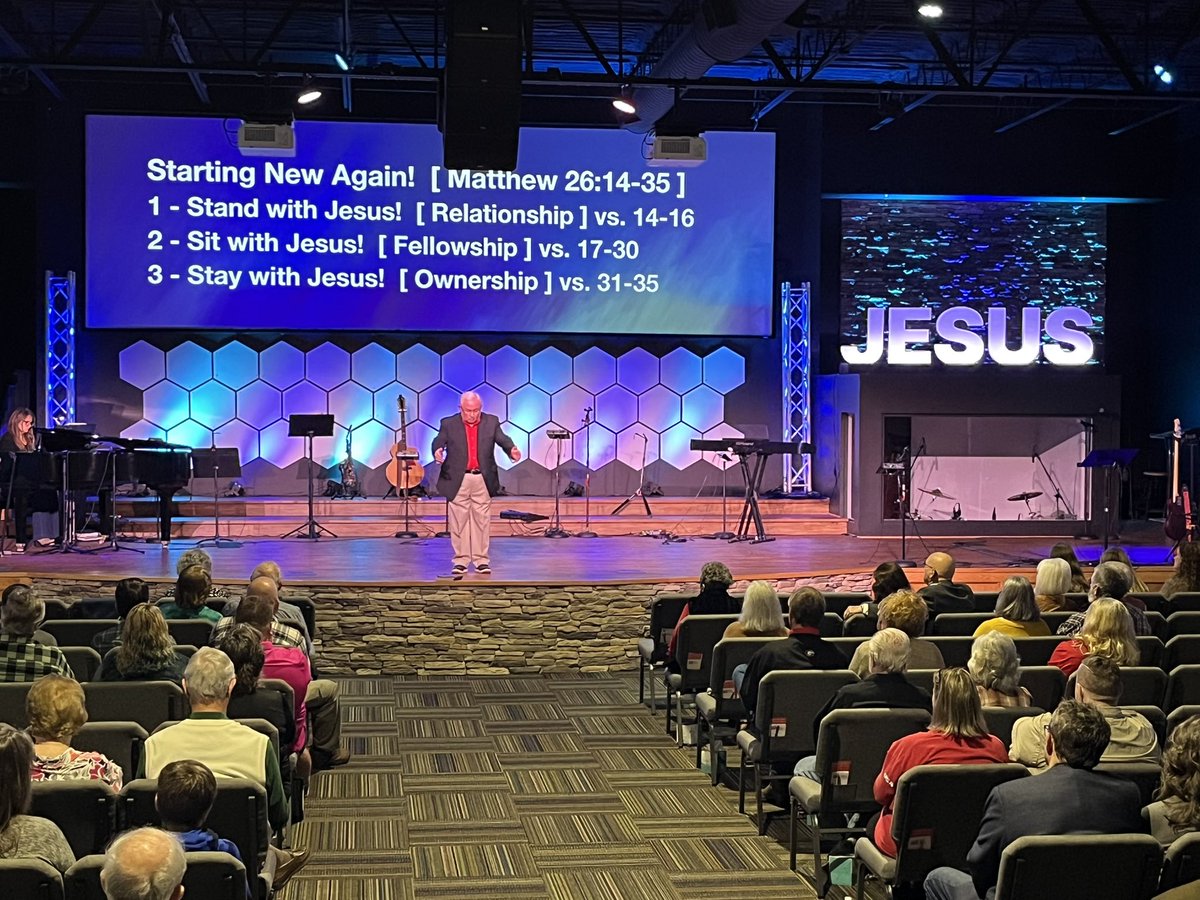 1025Church's tweet photo. Happy New Year!! Great message this morning @tommyfountainsr
Make 2023 the Best Year Yet!
#StandwithJesus
#SitwithJesus
#StaywithJesus https://t.co/xQzWe3mdtK