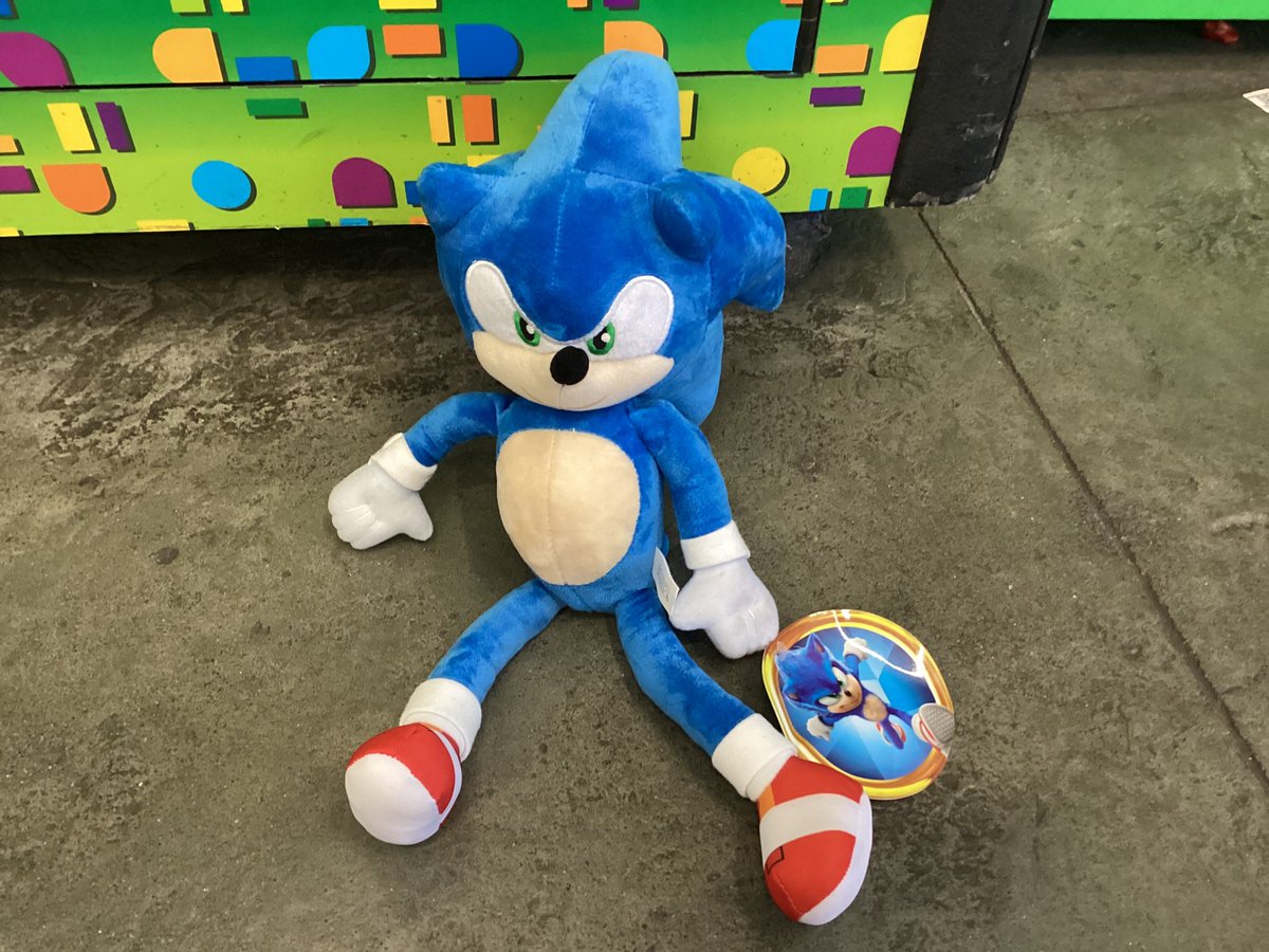 TiffanyCollects's tweet photo. Another claw machine win. Only took two tries
#SonictheHedgehog #SonicMovie #SonicMovie2 #SonictheHedgehog2 #plushlover #plushcollector #clawmachine #clawmachinewin https://t.co/JlxXOoTlNU