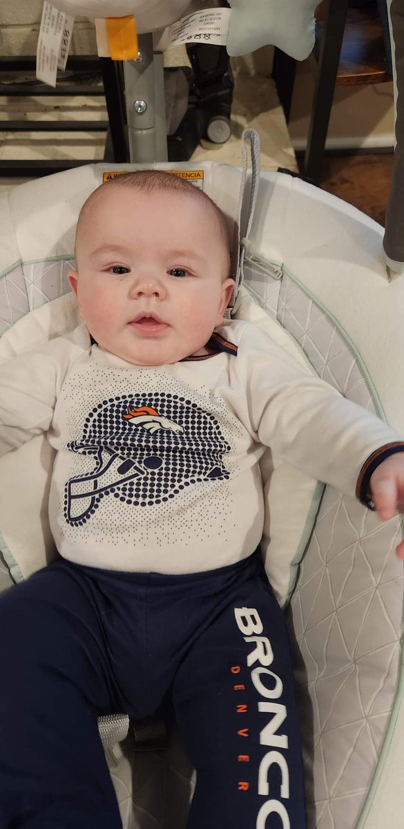 artemis0368's tweet photo. @Chiefs Not much on speeches....so this is our grandson...have always been a house divided.  Let's go Chiefs!! https://t.co/2A9V4CKDDs