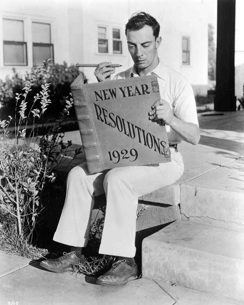 Buster Keaton apuntando sus buenos propósitos para el nuevo año antes de que se le olviden.

¡Feliz 2023!

#notoriousediciones #busterkeaton #añonuevo #felizañonuevo #felizaño #happynewyear
