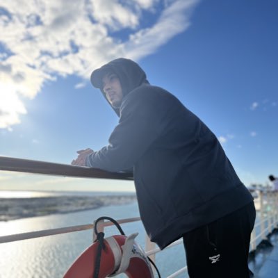 #NewProfilePic https://t.co/KaUYbOnk9E<a href="/tag/newprofilepic"class="tags">#NewProfilePic</a>