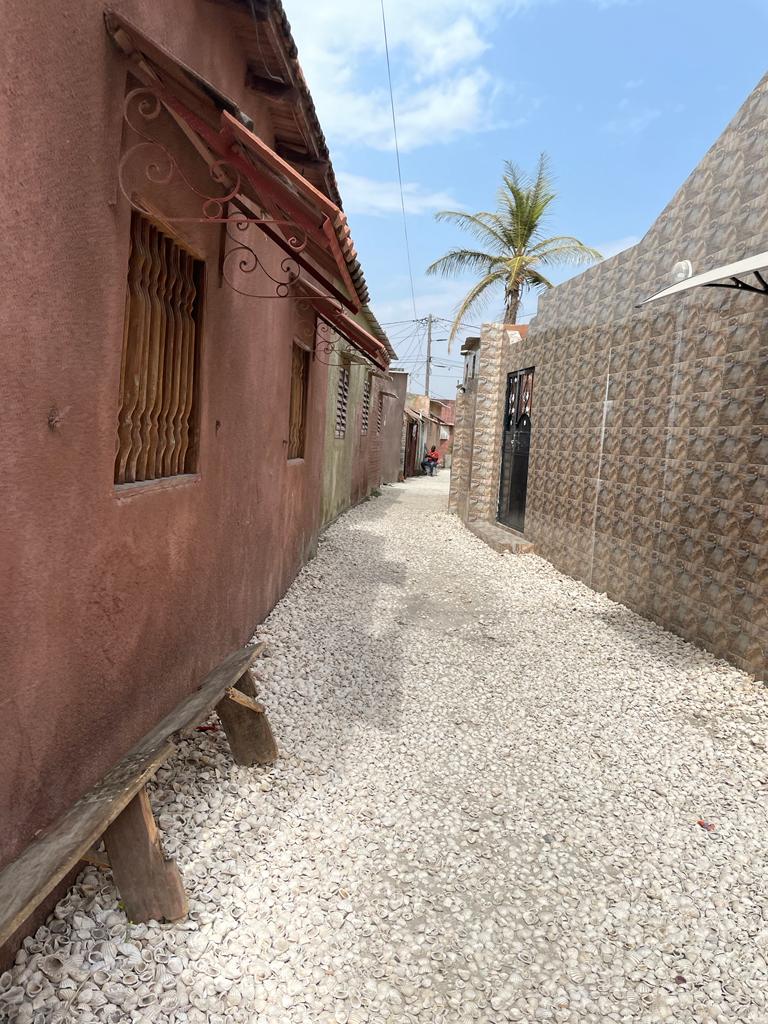kadia_moisson's tweet photo. Du #Senegal, belle année 2023, Amour, Santé, Réussite!
↪️être avec des personnes qui vous portent vers le Haut🔝
↪️asseoir votre singularité, votre authenticité. 
↪️poursuivre vos rêves
↪️être actrice et acteur de vos vies.
↪️être conscient de votre valeur. https://t.co/vfrZ1lqCdg