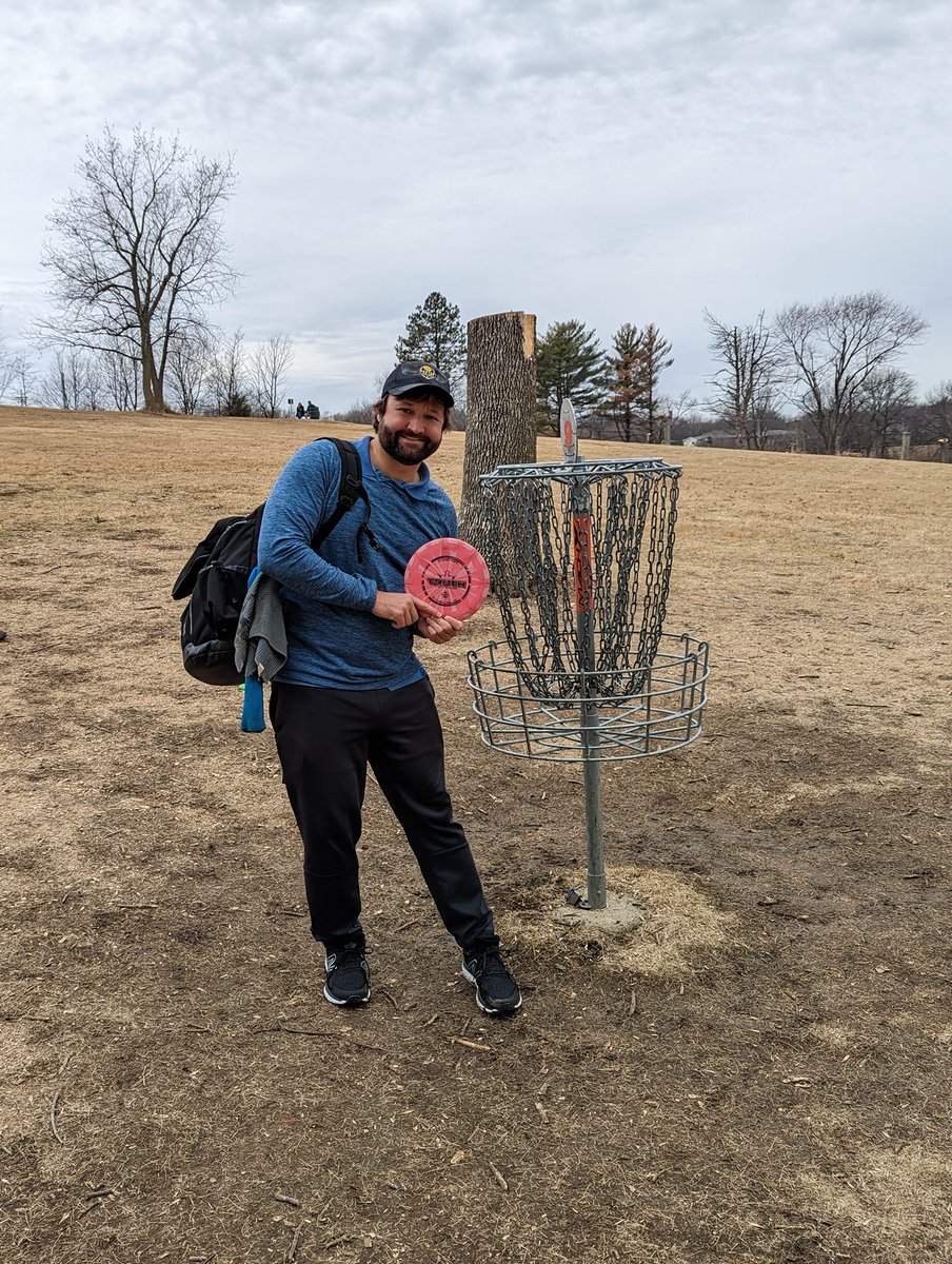 PopTopDiscGolf's tweet image. Ron hit an ACE today, not on camera!!! so everyone be mad at him lol
