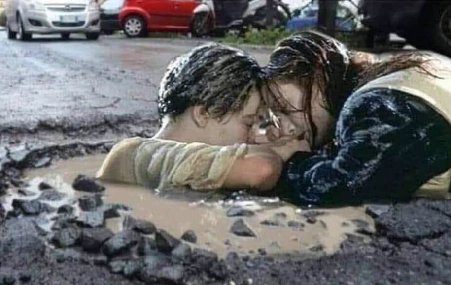 Tis the season— pothole season that is! The 🌧️➡️🥶➡️☀️ cycle causes potholes. Let us know about 🕳️ at my.vdot.virginia.gov. 

P.S. There was enough room on the door.