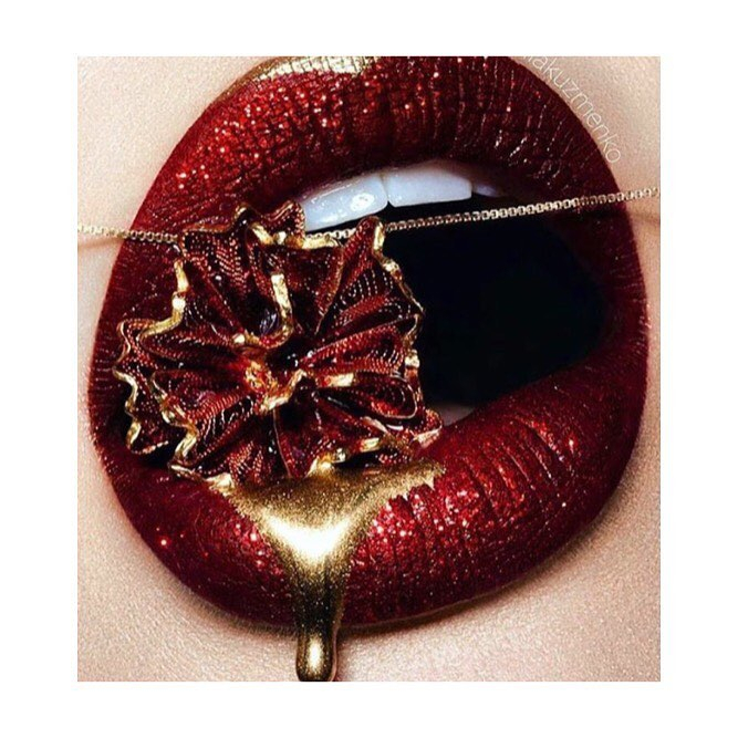 ella_academy's tweet photo. Beautiful inspiration by the fantastic @patmcgrathreal ..Looking forward to meeting the new students starting this term !
We are still enrolling so visit https://t.co/vEhmYfX0Nh for more details.
#liverpoolmakeupartist #makeup #liverpool #makeupartistcourse #professionalm https://t.co/bR2dlzrKNf