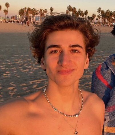 comfortbash's tweet image. 