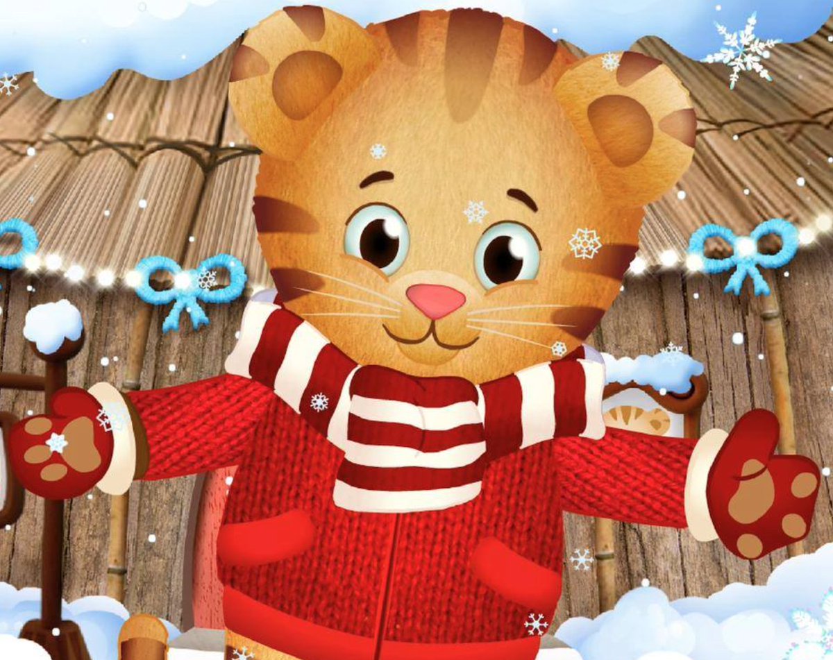 Happy New Year, neighbors! Wishing you all a grr-ific start to 2023! UGGA MUGGA!