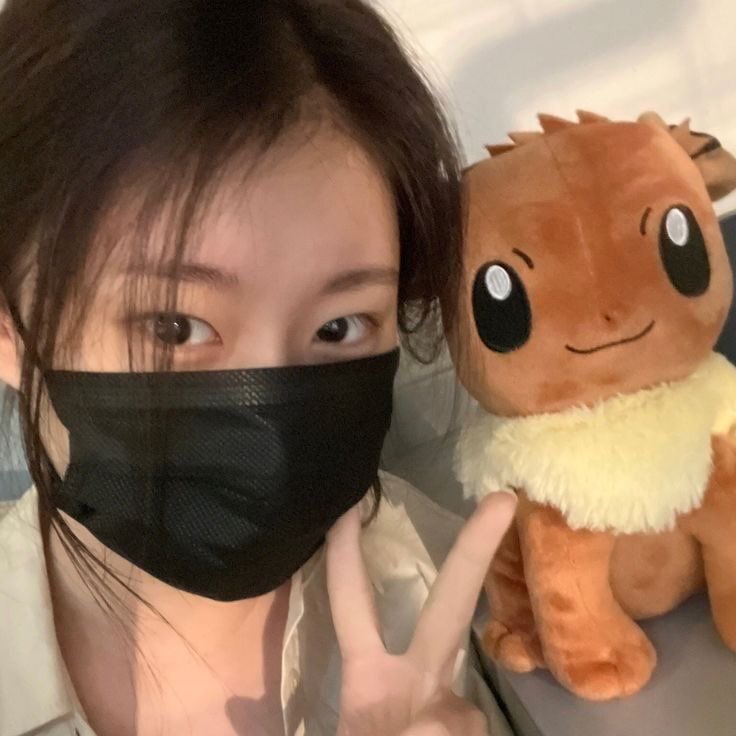 A. (@clairdalunes) on Twitter photo 