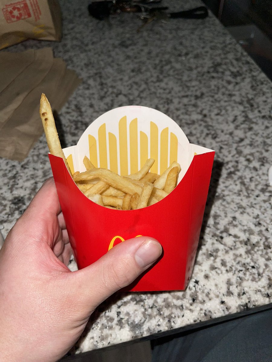 a_petey's tweet photo. @McDonalds wtf is this?? https://t.co/s5hMI2h0OX