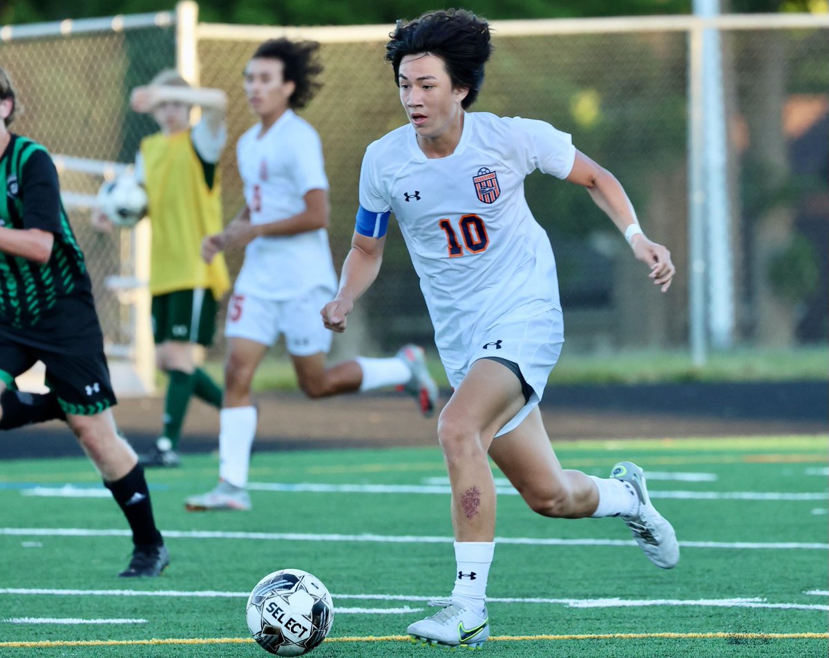 Honored to be 1 of only 3 underclassmen to be named to the 2022 Howard All-County First Team 

"Leary had a team-high six goals for the Gators, also adding four assists, a threat both as a scorer and facilitator."

<a href="/djanezic9/">David Janezic</a> <a href="/JustinMakar/">Justin Makar</a> @CoachArvinho <a href="/DaveMasur/">Dave Masur</a> <a href="/ZachWeidman/">Zach Weidman</a>