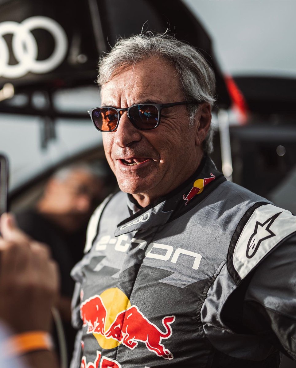 CSainz_oficial's tweet photo. 🏆 Buen inicio! A pesar de un pinchazo al final P1. Buen trabajo de @LucasCruz74. Esto acaba de empezar… mañana más!! 💪🏼

🏆 Good start! Despite a puncture at the end P1. Good job by @LucasCruz74. This has just started... tomorrow more!! 💪🏼

-
@audisport 
@redbullESP 
#Dakar2023 https://t.co/muLQGs1IeW