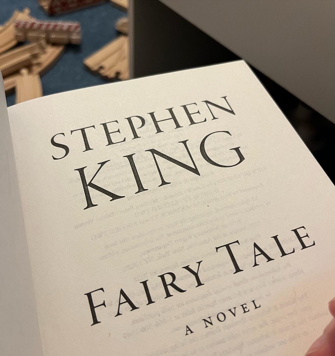 jenbudzek's tweet photo. I’m 250 pages into Fairy Tale and how is @StephenKing such a good writer that I am fully invested in the characters? https://t.co/gnI60BBNM3